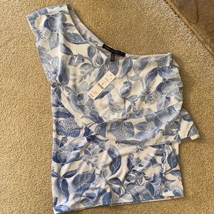 🌟 NWT - WHBM One Shoulder Top
